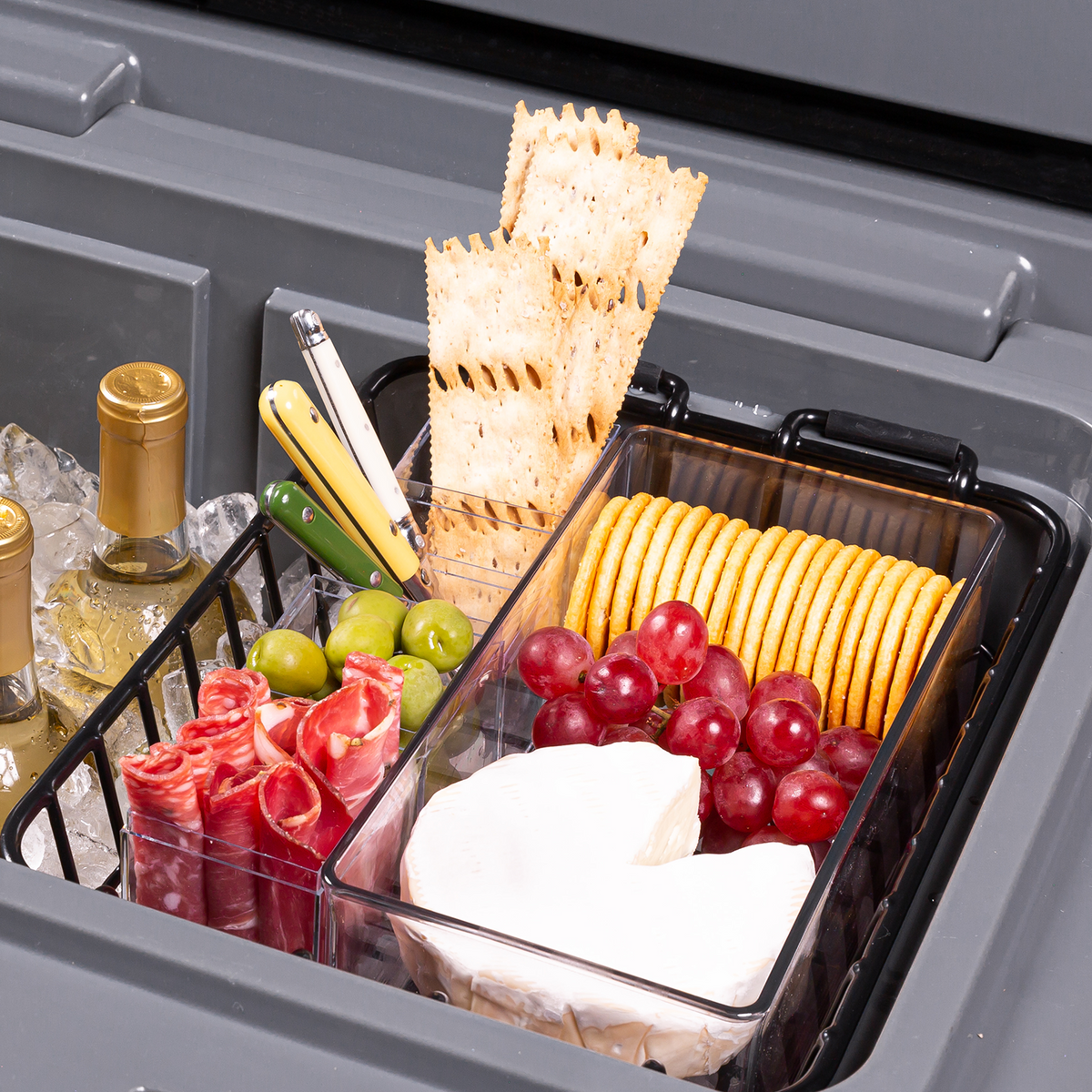 brutank-35qt-55qt-dry-rack-n9 brutank-dry-rack_accessory_alt-1.png